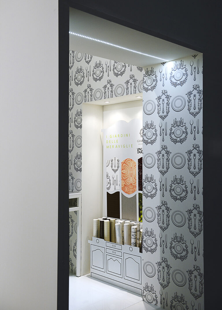 Giardini wallcoverings - exhibition